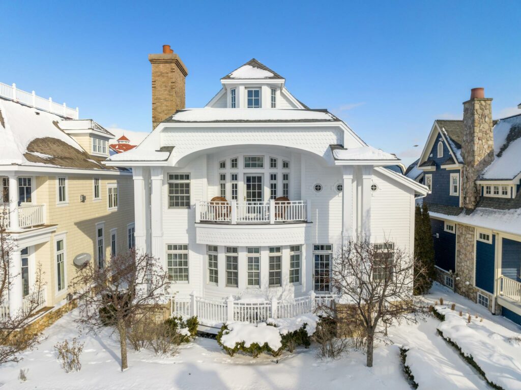 Vacation Homes Northern Michigan, Northern Michigan Lodging,